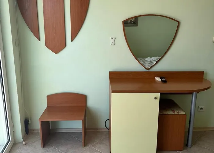 грация 2* 洛泽内茨